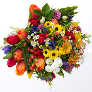 bouquet colorato con fiori misti