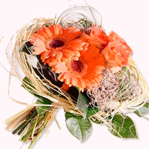 consegna a domicilio bouquet con gerbere color pesca e rose online