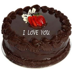 torta al cioccolato con la scritta I love you