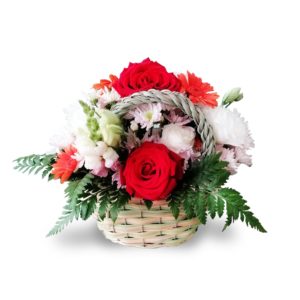 Spedizione a domicilio di cestino con rose rosse e fiori bianchi online
